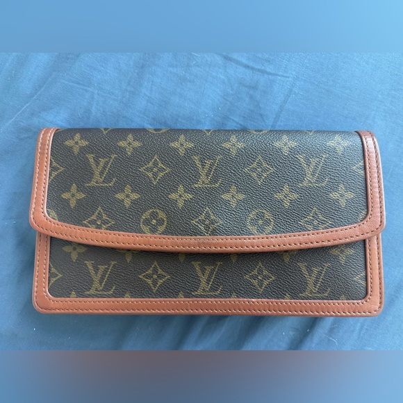 Louis Vuitton Monogram Pochette Dame 29 - Picture 2 of 6